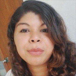 Foto de Helen Albania