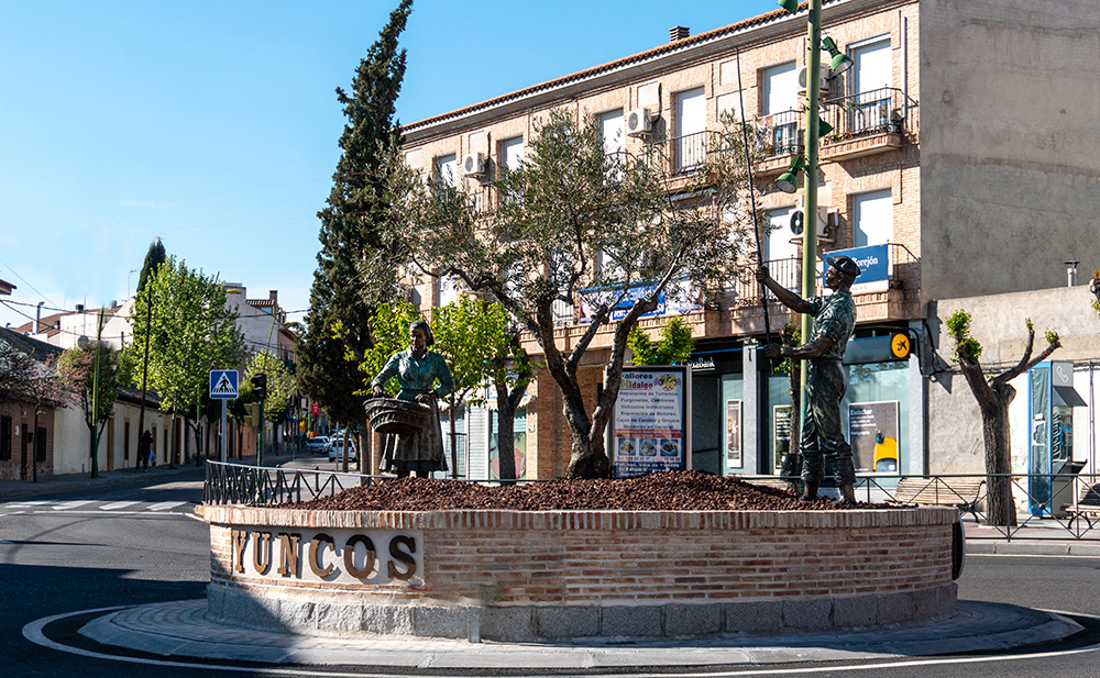 Yuncos